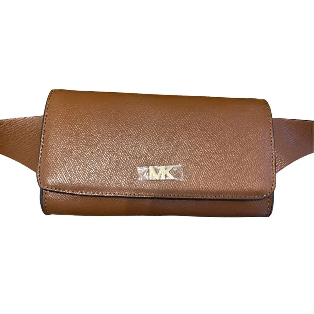 Michael Kors belt bag size small brown/dark tan